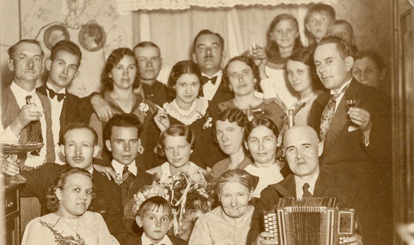 Feeding a Large Family