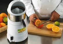 Squeeze More Profit Out of Your Beverages with a Juicer