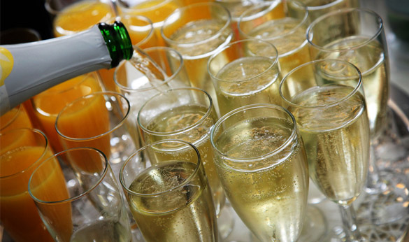 Champagne Pour