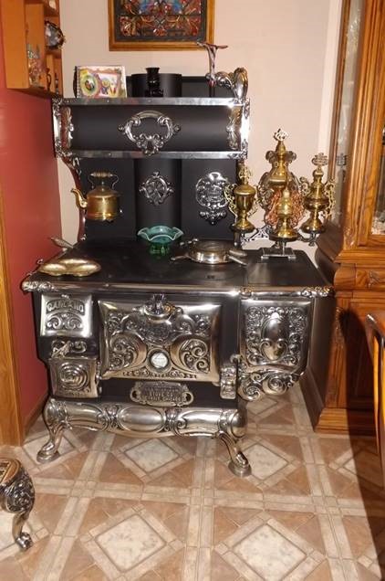 Photo courtesy The Antique Stove Association