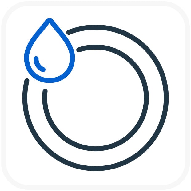 Single Plate with Water Droplet