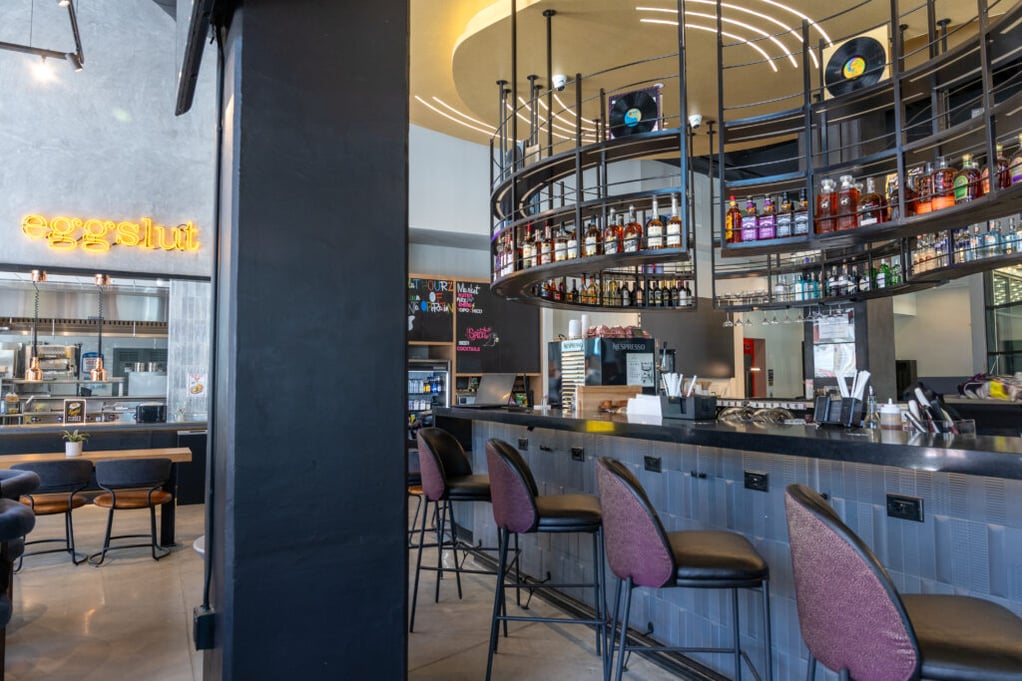Lobby bar and Eggslut concept