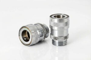 Quick-disconnect fitting